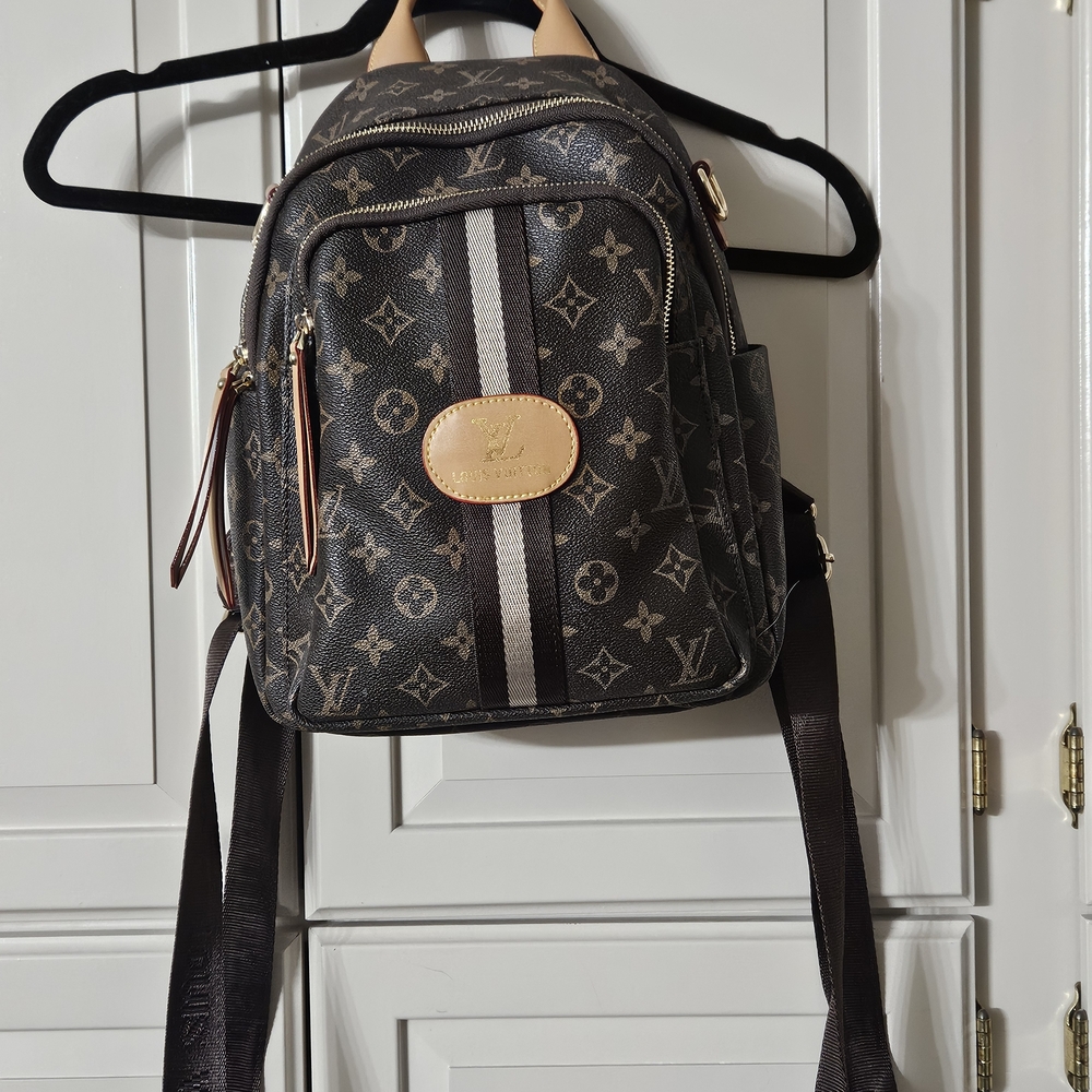 Louis Vuitton Brown and Black Shoulder Bags